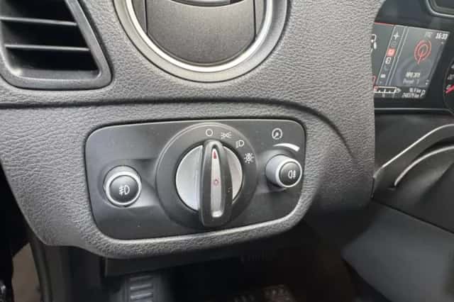 Ford S-Max (2012) thumbnail 21