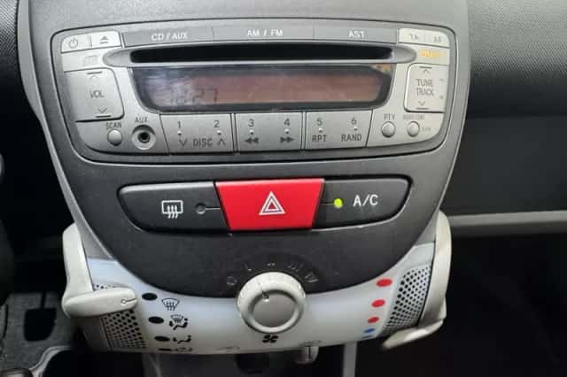 Citroën C1 (2009) thumbnail 16