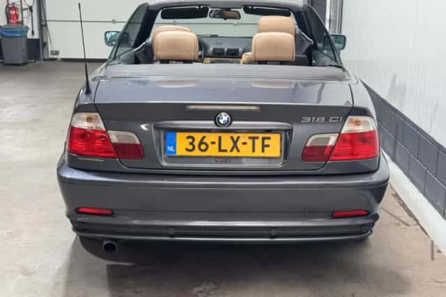 BMW 3-Serie (2003) thumbnail 8