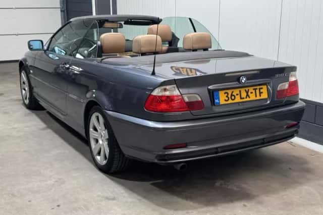 BMW 3-Serie (2003) thumbnail 10