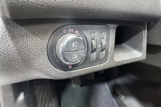 Opel Meriva (2011) thumbnail 20