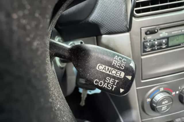 Subaru Forester (2004) thumbnail 21