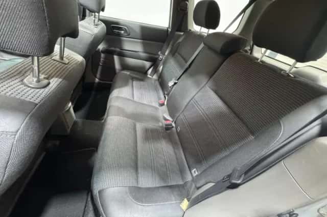Subaru Forester (2004) thumbnail 24