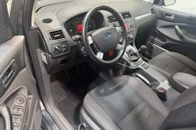 Ford Focus (2007) thumbnail 11