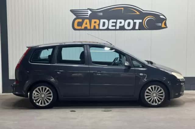 Ford Focus (2007) thumbnail 4