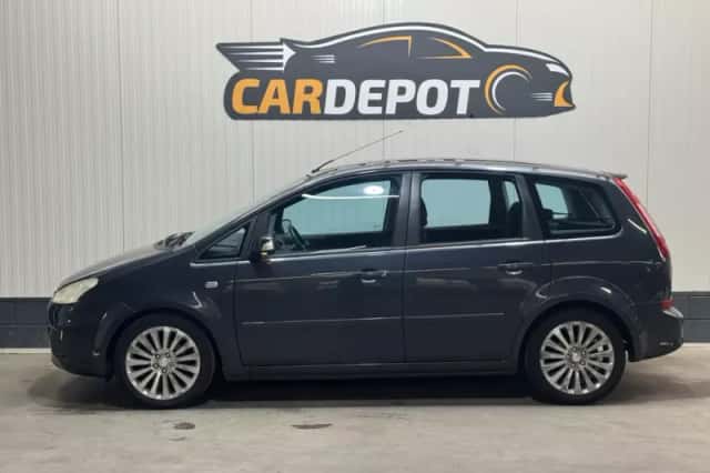 Ford Focus (2007) thumbnail 8