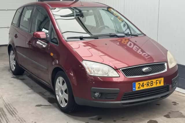 Ford Focus (2005) thumbnail 3