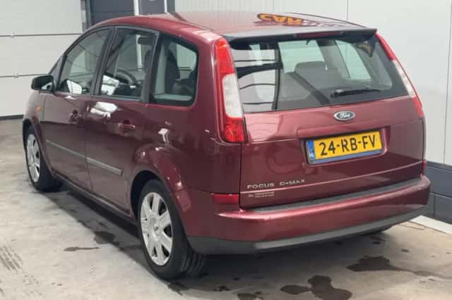 Ford Focus (2005) thumbnail 7
