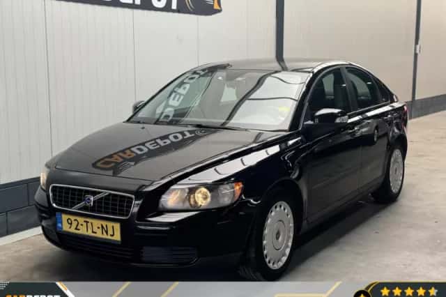 Volvo S40 (2006) thumbnail 1