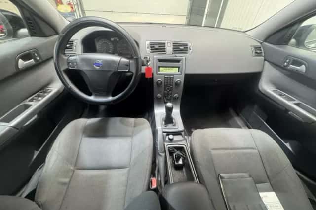 Volvo S40 (2006) thumbnail 10