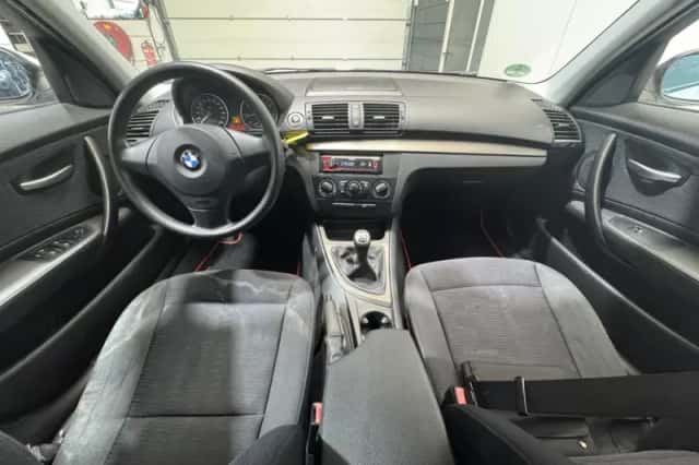 BMW 1-Serie (2007) thumbnail 11