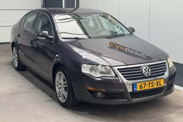 Volkswagen Passat (2007) thumbnail 2