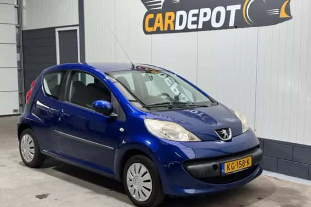 Peugeot 107 (2007) thumbnail 3