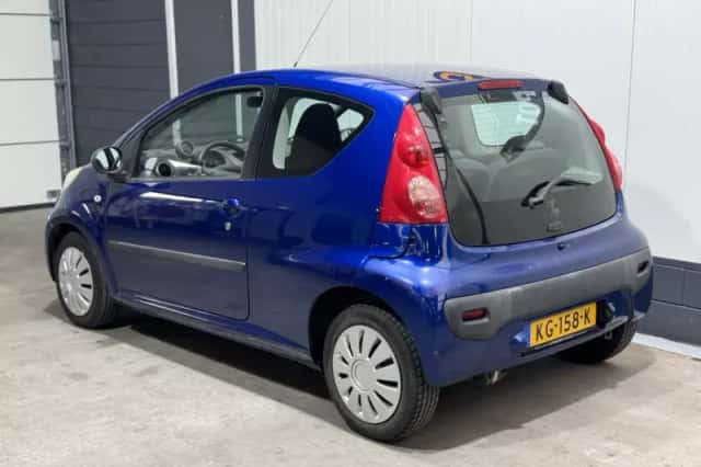Peugeot 107 (2007) thumbnail 6