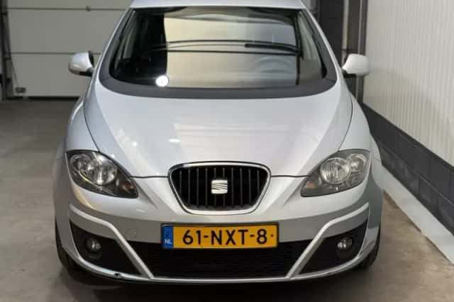 SEAT Altea (2011) thumbnail 2
