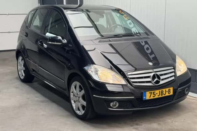 Mercedes-Benz A-Klasse (2009) thumbnail 3