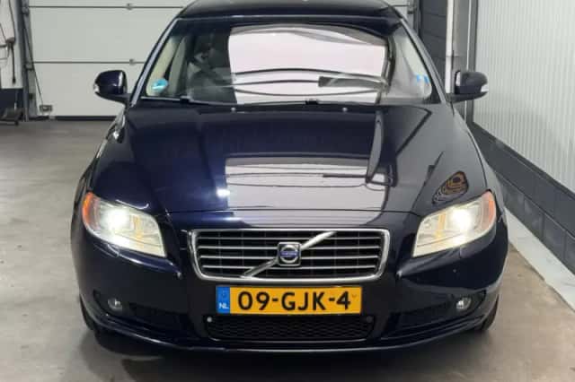 Volvo S80 (2008) thumbnail 2