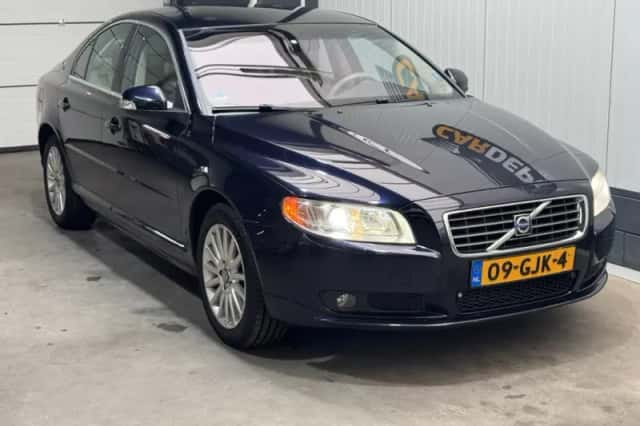 Volvo S80 (2008) thumbnail 3
