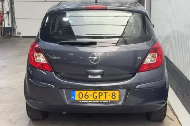 Opel Corsa (2008) thumbnail 6