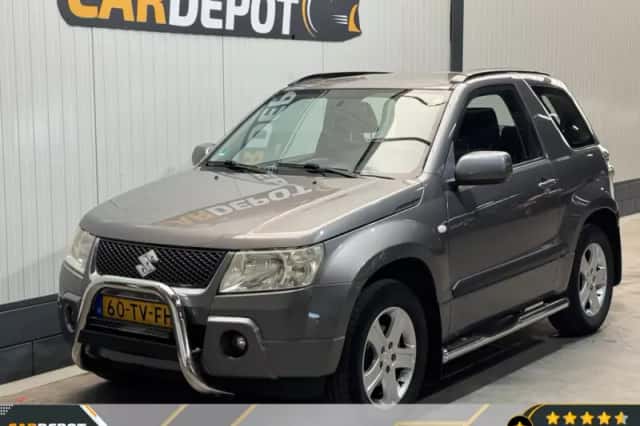 Suzuki Grand Vitara (2007) thumbnail 1