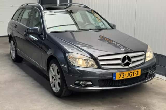 Mercedes-Benz C-Klasse (2009) thumbnail 3