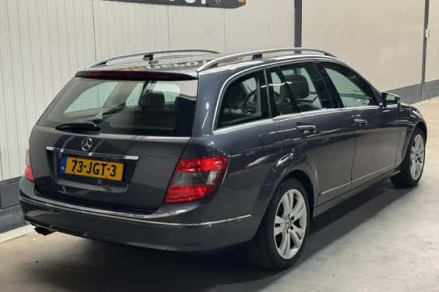 Mercedes-Benz C-Klasse (2009) thumbnail 5
