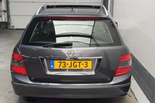 Mercedes-Benz C-Klasse (2009) thumbnail 6