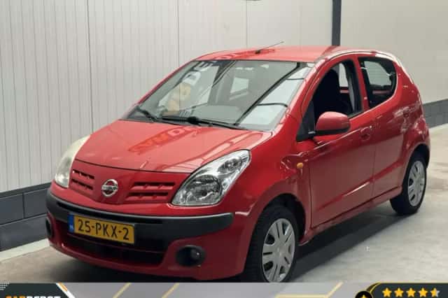 Nissan Pixo (2011) thumbnail 1