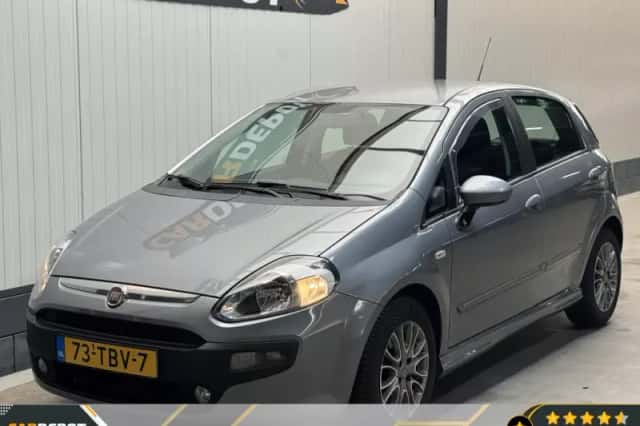 Fiat Punto (2012) thumbnail 1