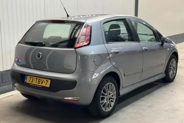 Fiat Punto (2012) thumbnail 5