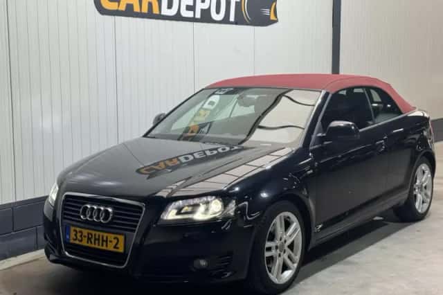 Audi A3 (2011) thumbnail 2
