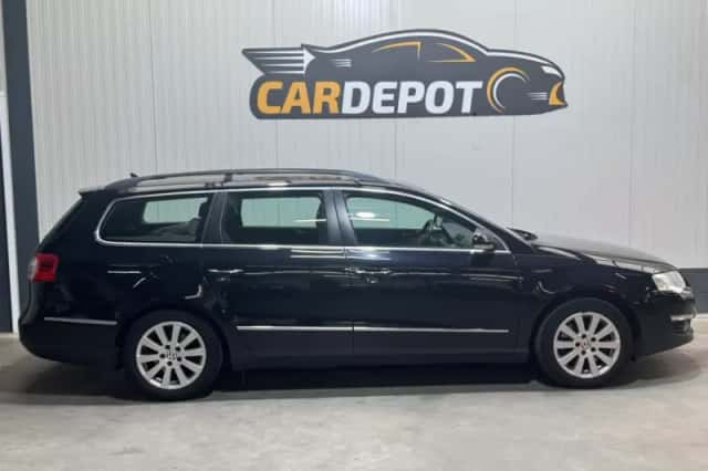 Volkswagen Passat (2010) thumbnail 4