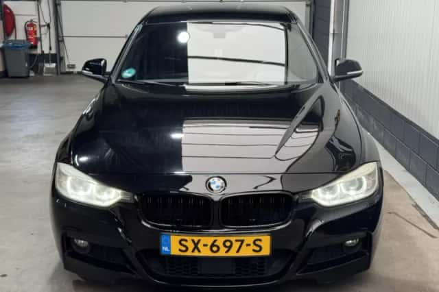 BMW 3-Serie (2014) thumbnail 2