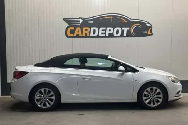 Opel Cascada (2013) thumbnail 5
