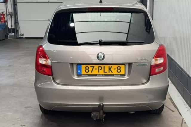 Škoda Fabia (2011) thumbnail 6