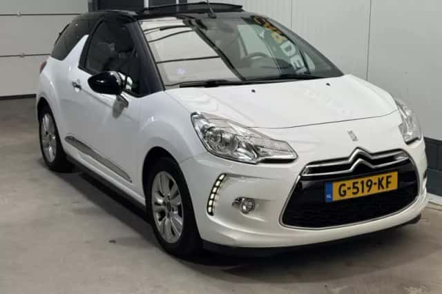 Citroën DS3 (2015) thumbnail 3