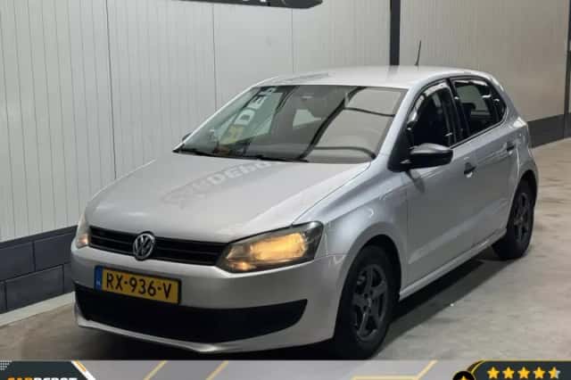 Volkswagen Polo (2011) thumbnail 1