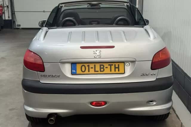 Peugeot 206 (2002) thumbnail 6