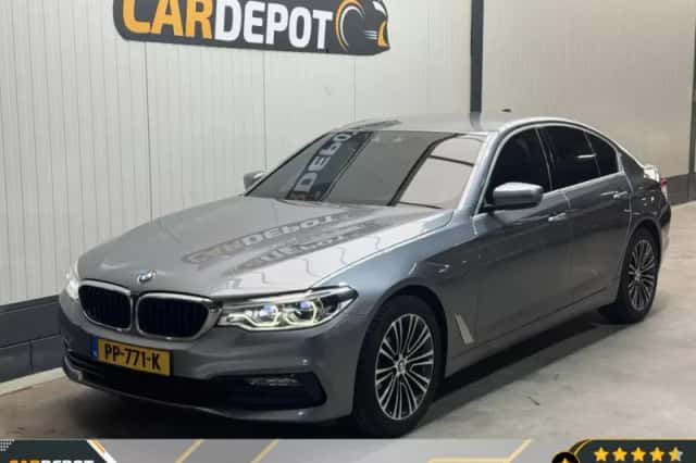 BMW 5-Serie (2017) thumbnail 1