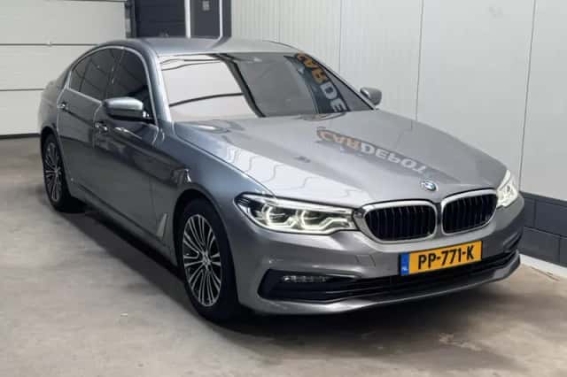 BMW 5-Serie (2017) thumbnail 3