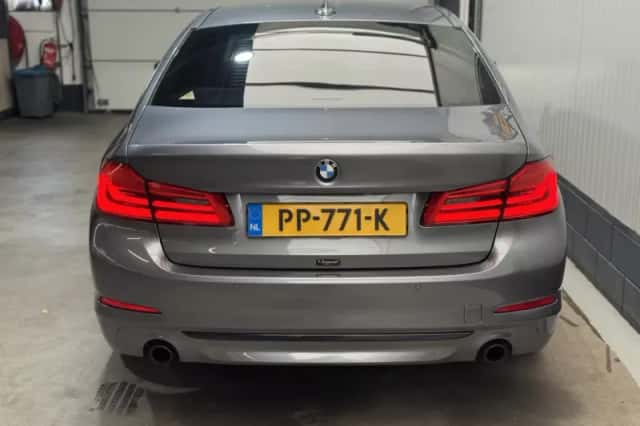 BMW 5-Serie (2017) thumbnail 6