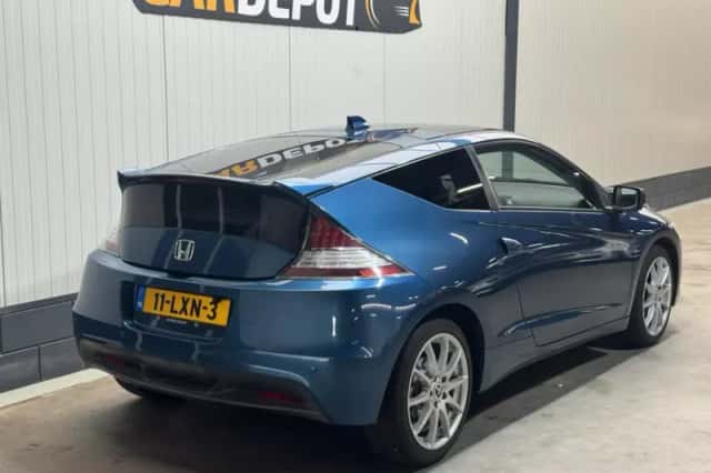 Honda CR-Z (2010) thumbnail 5