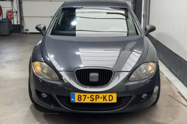 SEAT Leon (2006) thumbnail 2