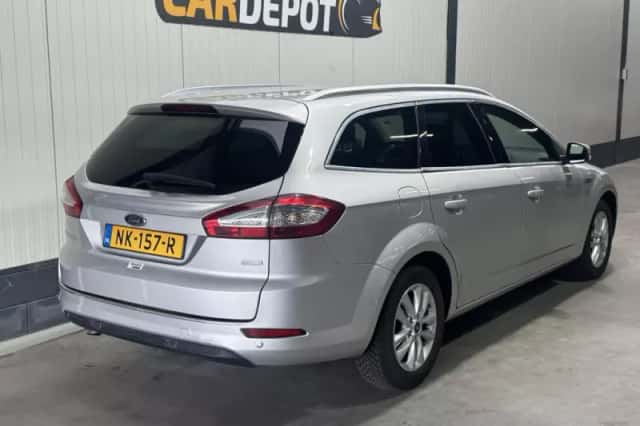 Ford Mondeo (2014) thumbnail 5
