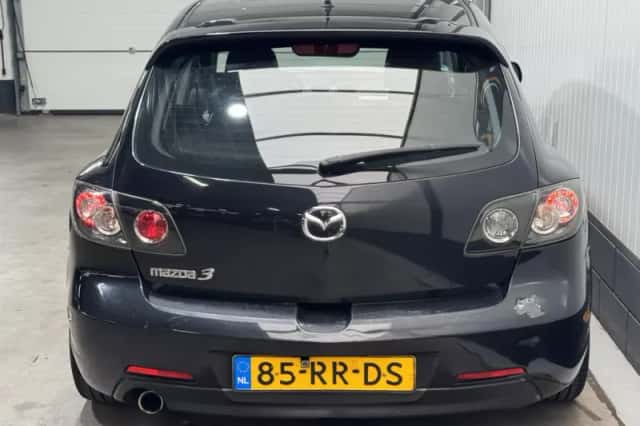 Mazda 3 (2005) thumbnail 6