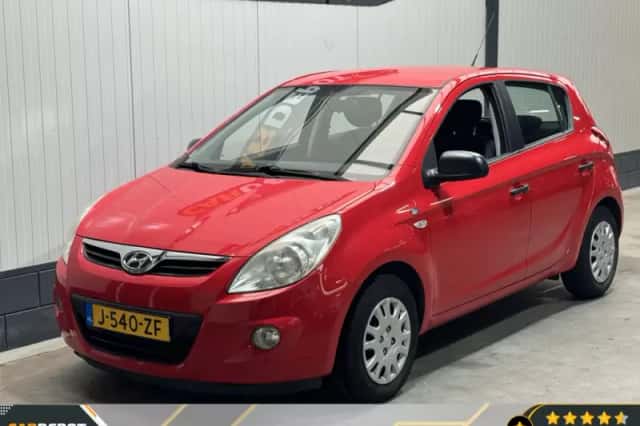 Hyundai i20 (2011) thumbnail 1