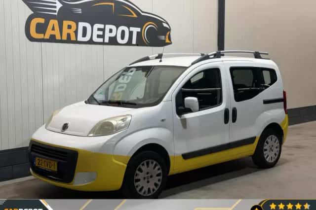 Fiat Qubo (2012) thumbnail 1