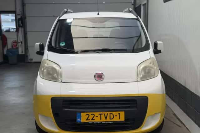 Fiat Qubo (2012) thumbnail 2
