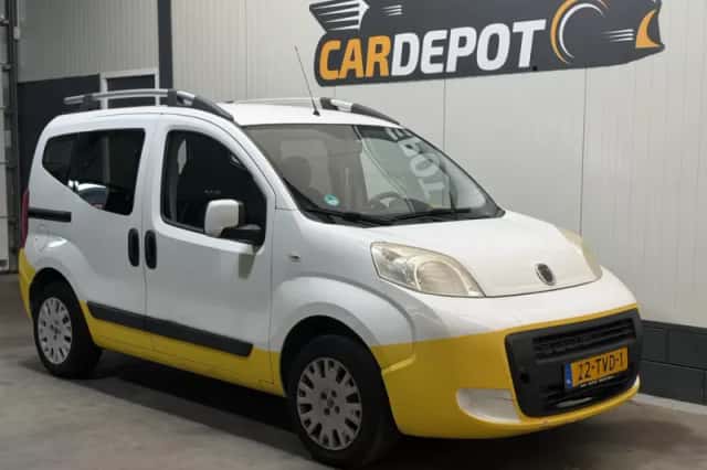 Fiat Qubo (2012) thumbnail 3
