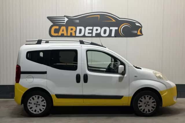 Fiat Qubo (2012) thumbnail 4
